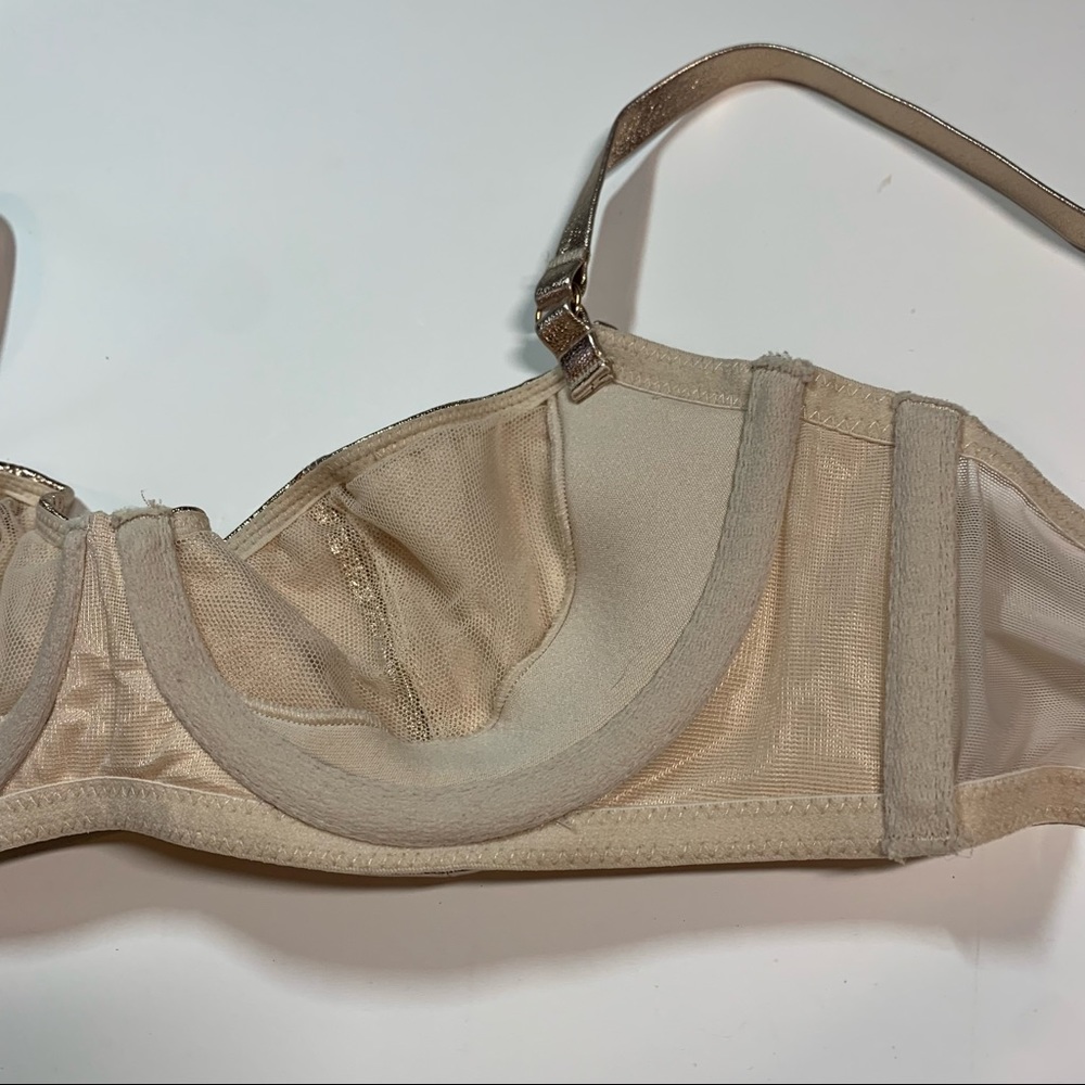 32B Victoria’s Secret Rose Gold faux leather Dream Angel push-up without padding - Picture 13 of 16